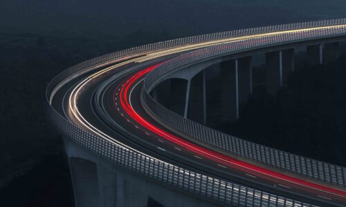 Thumbnail image of Investors Shun Record-High Stock Markets as £1.3bn Flows Out of Equity Funds in August